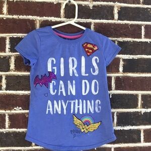 DC Superhero Girls girls tee-shirt, Sz Sm 6